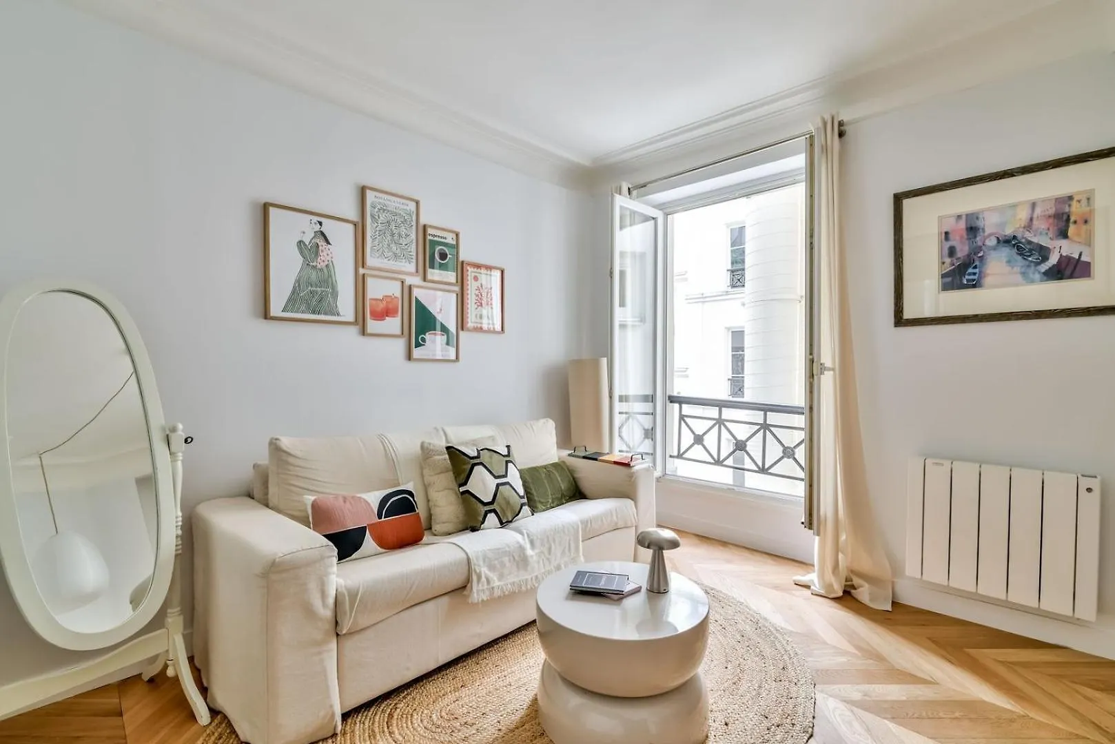 Appartamento A Pied : Folies Bergere Et Grands Boulevards
